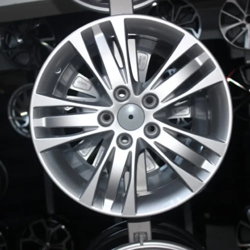 16/5*108 16*6.5 ET35 63.4 SILVER