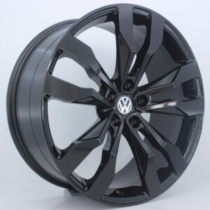 18/5*112 18*8 ET35 66.45 BLACK POLISH